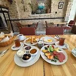 Nevana Hotel